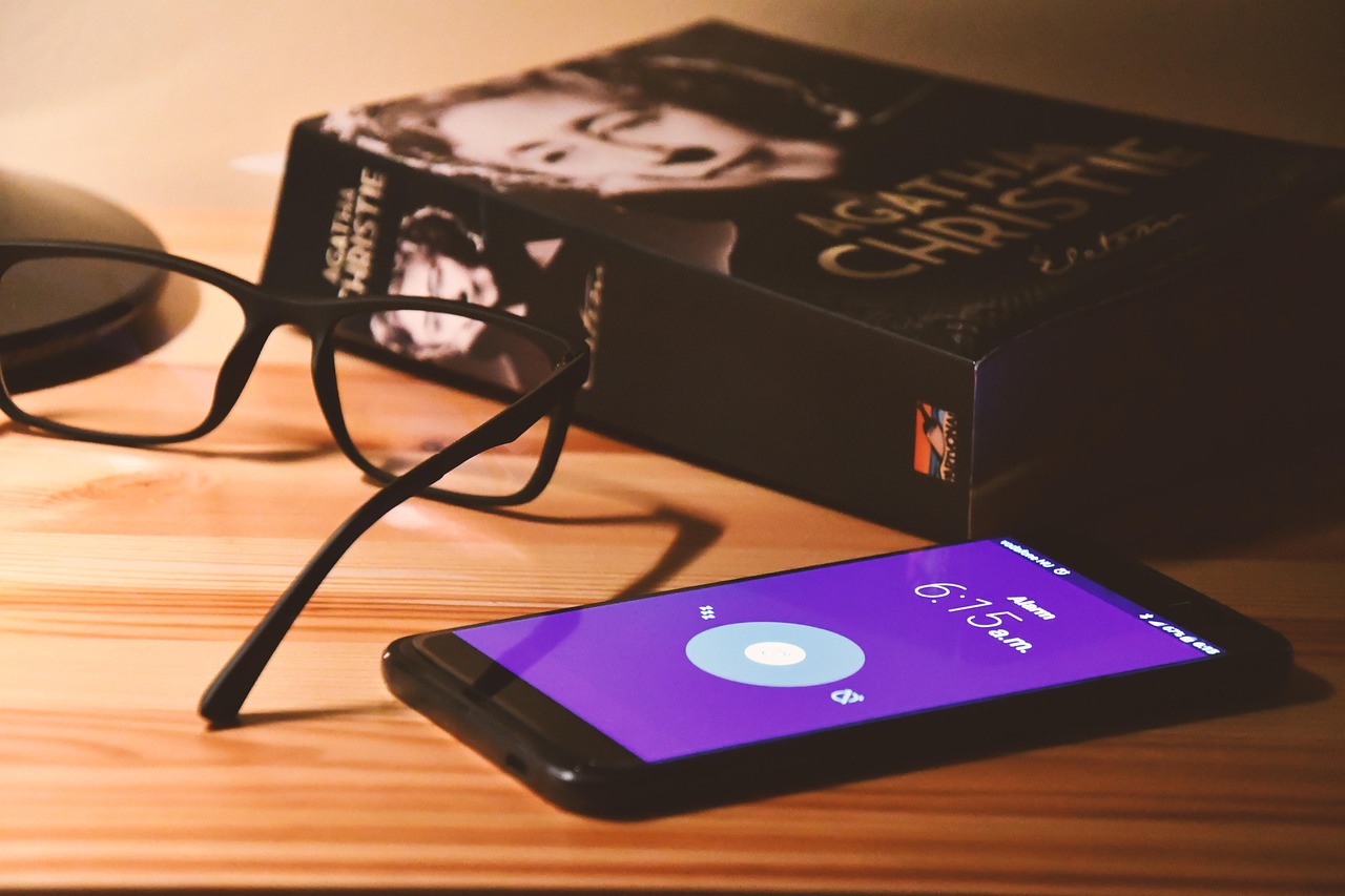 Frasi buonanotte del 27 marzo 2026, le più votate in un collage di citazioni ispiratrici.