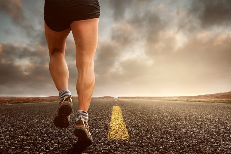 Gambe affusolate senza correre: l'allenamento basato su una sola gamba per volta